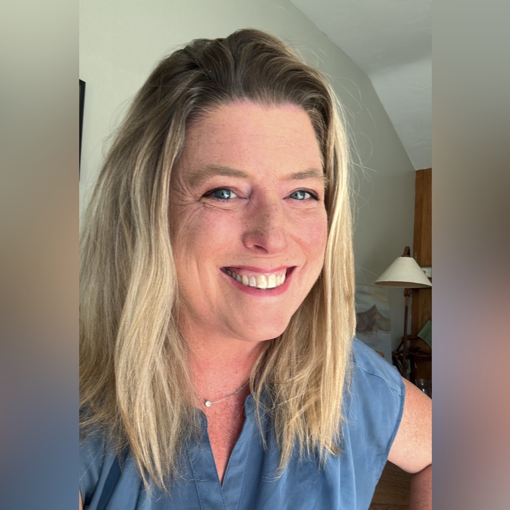 Meet your Posher, Marissa